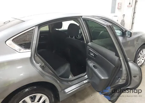 2015 Nissan Altima 2.5/2.5 S/2.5 Sl/2.5 Sv из США, поврежденный, VIN 1N4AL3AP5FN873589